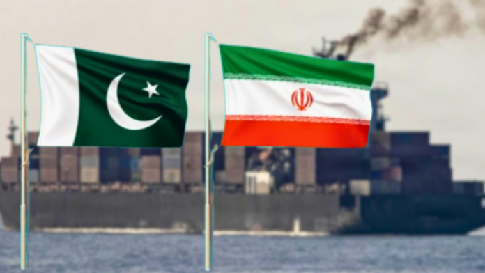 Pakistan Iran ship